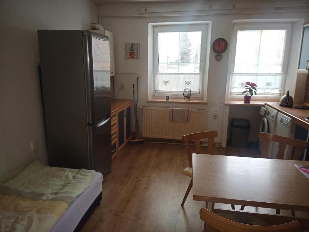 Na Cervene Louce Apartman Cheb Exterior photo